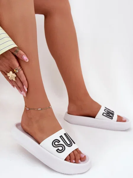 Pantofle Vinceza bílé