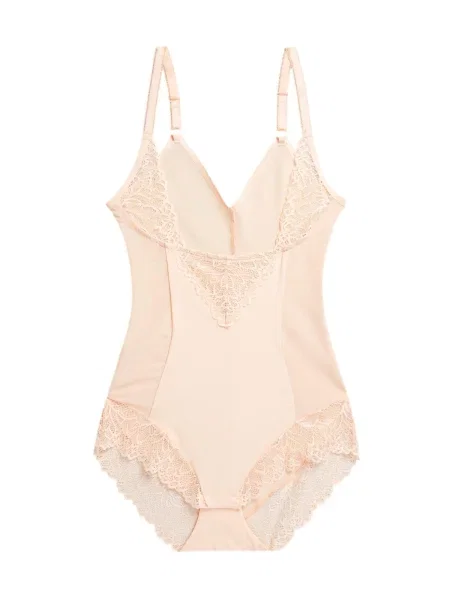 Next Body modelator pielii