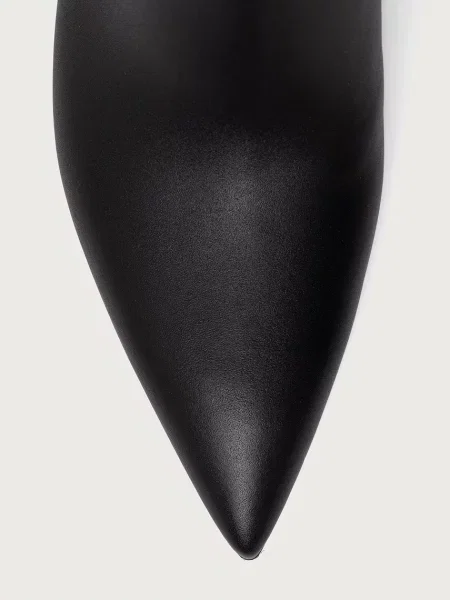 Weekend Max Mara чоботи шкіряні