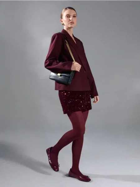 Мініспідниця дерево червоне