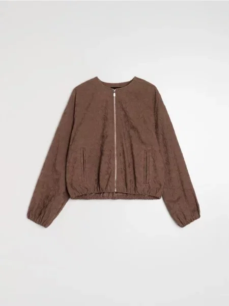 Жакардова бомбер куртка з вишитими квітами коричневий