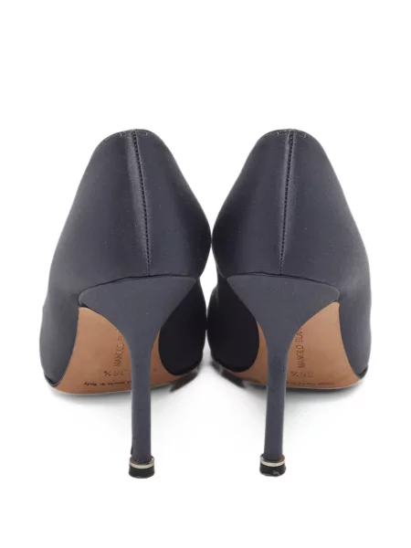 Pantofi cu toc Manolo Blahnik cu cataramă gri