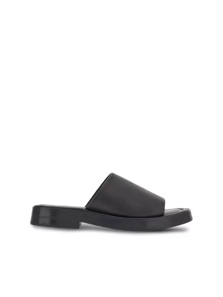 Klapki Ferragamo czarne