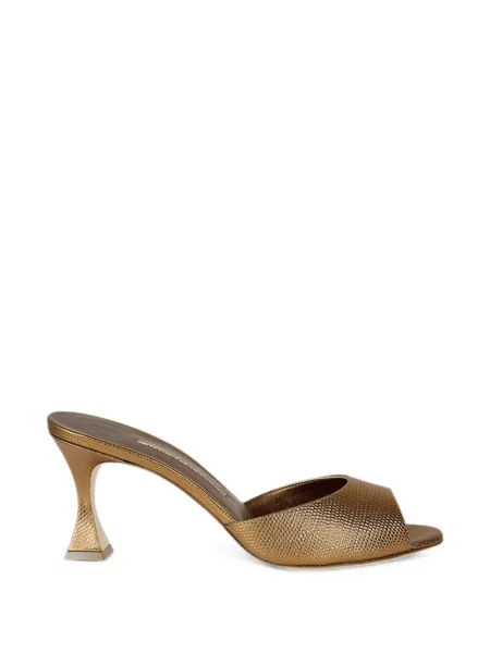 Papuci tip mules Manolo Blahnik din piele maro