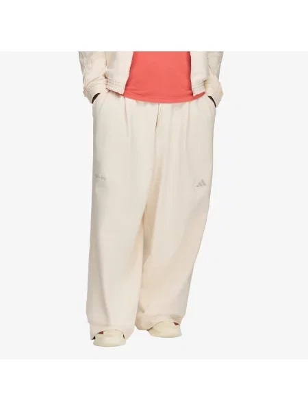 Pantaloni de trening adidas x Tyrrell Winston Stadium Trackpant Wonder White M alb