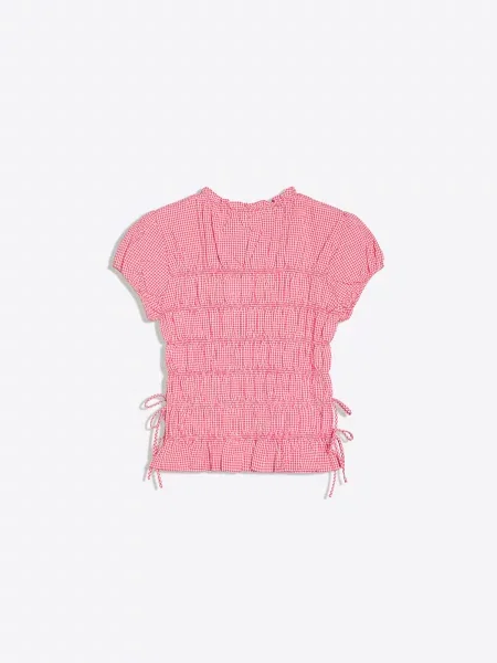 Bershka Blúzka čerešňová biela