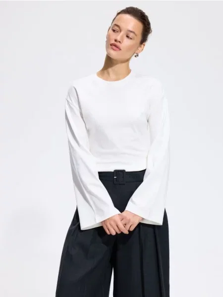 Reserved Tricou cu mânecă lungă din crem