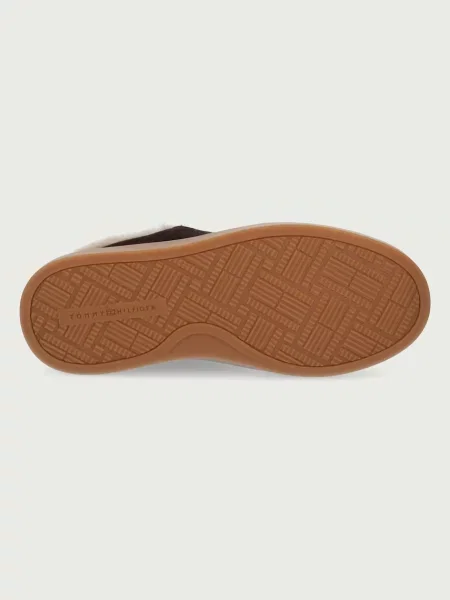 Tommy Hilfiger TH CHIC CUPSOLE WL маратонки дамски от велур кафяво