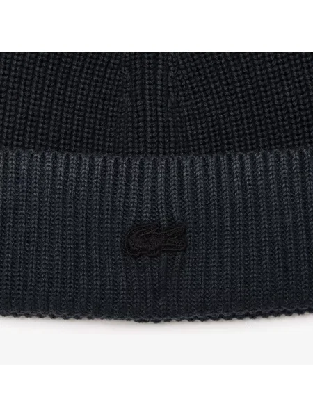 Шапка Lacoste черная