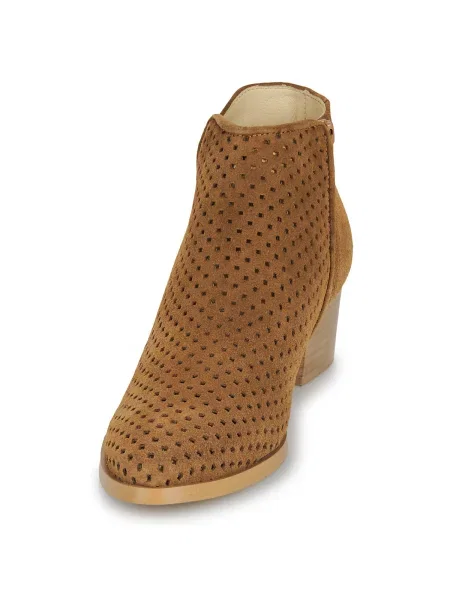 Pantofi Betty London maro
