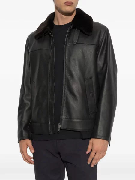 Gulerat geanta de piele Brioni negru