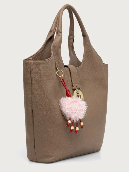 Кожаная сумка шоппер Love Moschino
