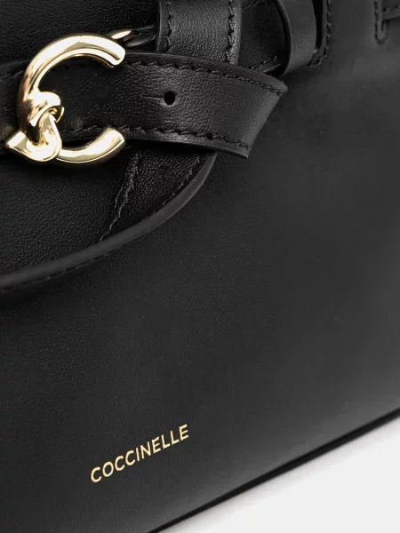Кожаная сумка Coccinelle черная