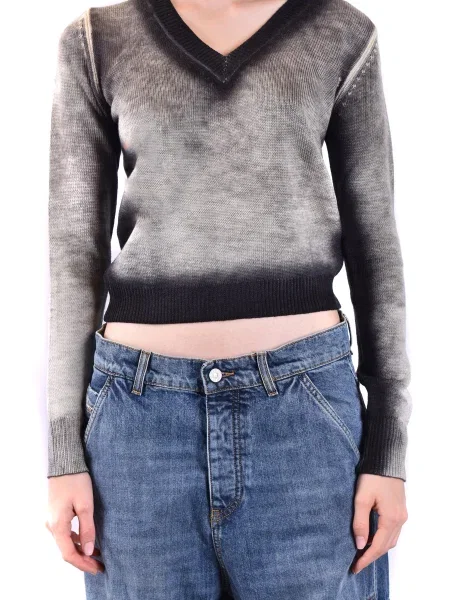 Sweter Diesel z dekoltem w serek