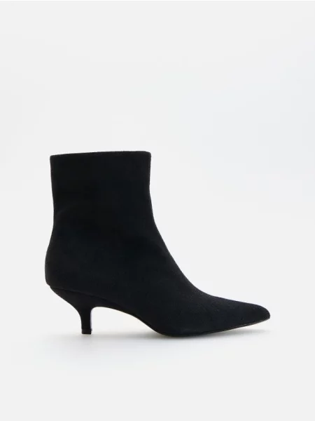 Reserved Botine din piele cu gri-închis gri