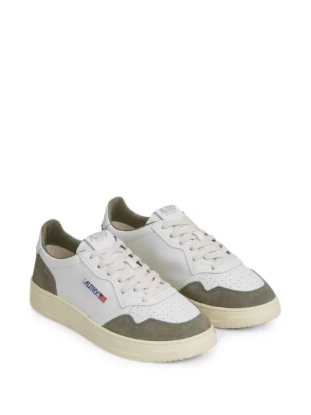 Sneakerși Autry din piele de căprioară alb