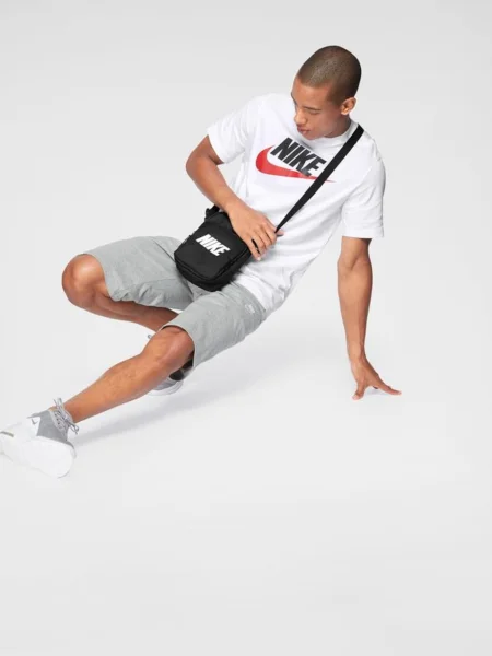 Nike Sportswear Majica Futura rdeča bela