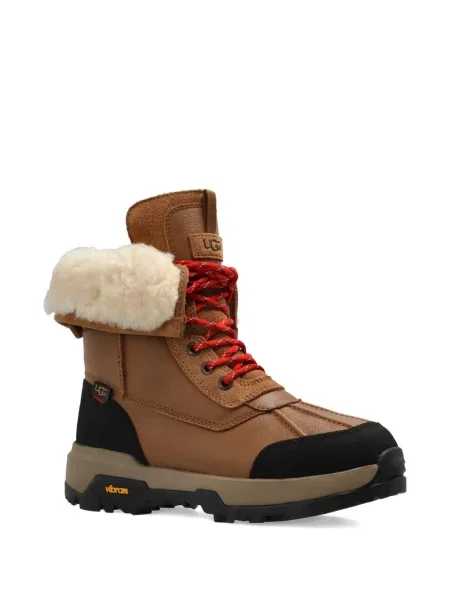 Botine Ugg maro