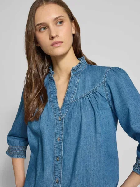 Bluzka jeansowa o kroju regular fit z czystej bawełny model ‘RAYA’ Only niebieska
