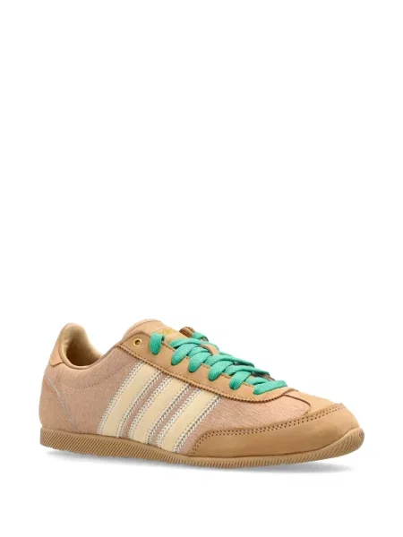 Sneakerși Adidas din piele