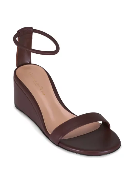 Sandale Gianvito Rossi din piele cu pană maro