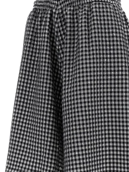 Pantaloni scurți Irie' negru