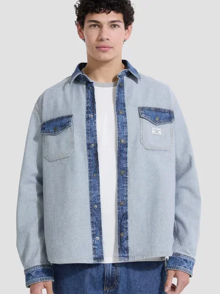 Джинсова куртка Guess Jeans блакитний