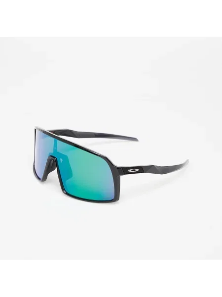 Солнцезащитные очки Oakley черные