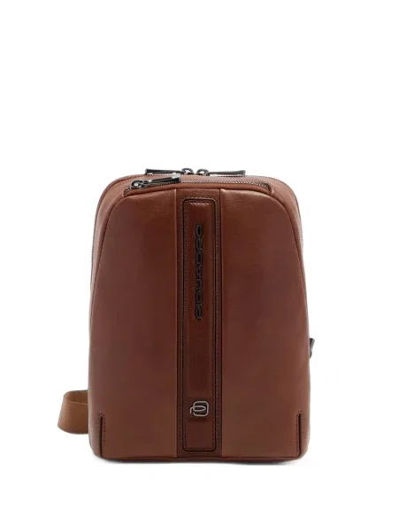 Geantă crossbody Piquadro din piele cu autograf maro