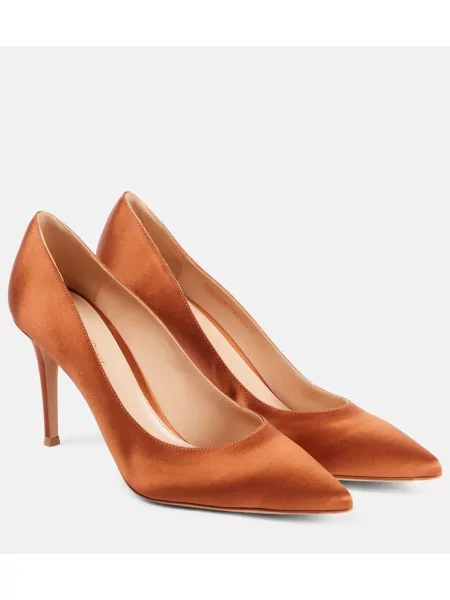 Pantofi cu toc Gianvito Rossi din satin maro