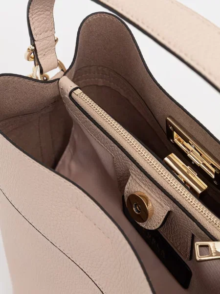 Кожаная сумка ведро Furla