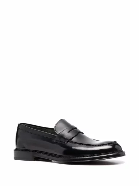 Slip on loaferiai Doucal's juoda