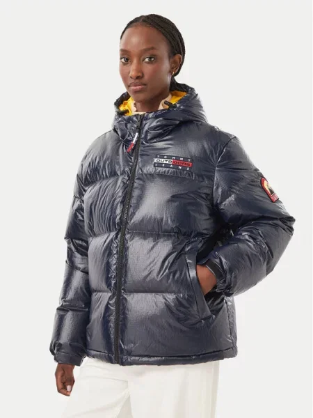 Tommy Jeans Пухено яке Alaska Тъмносин Oversize