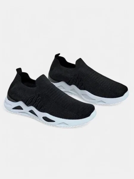 Slip-on маратонки Resti черно