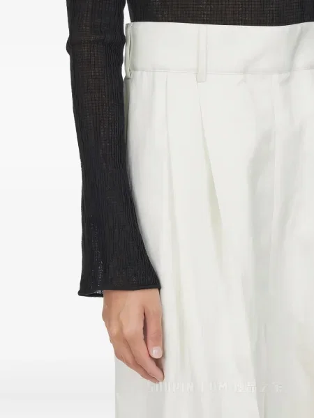 Pantaloni Ferragamo plisate alb