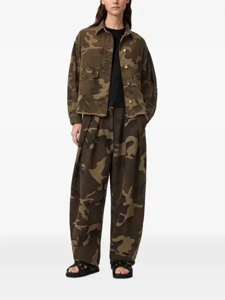 Geacă Allsaints cu imagine cu model camuflaj verde