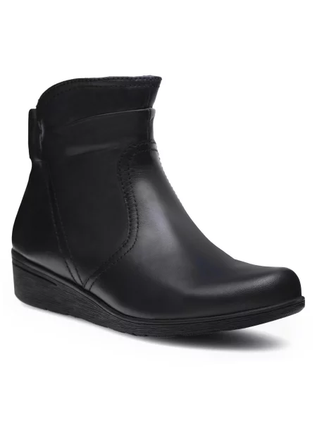 Škornji Go Soft črna