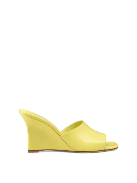 Sandały Stuart Weitzman żółte