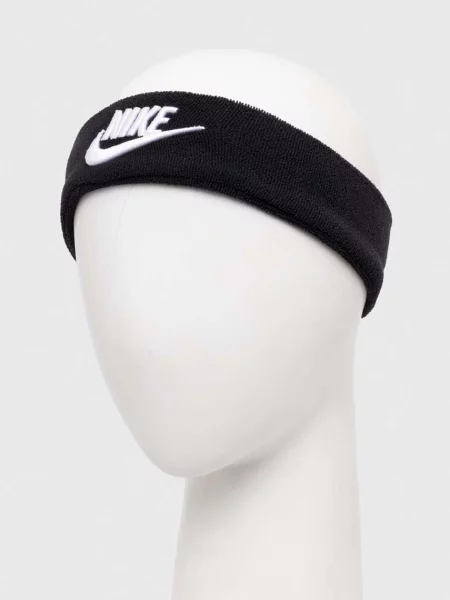 Шапка Nike черная