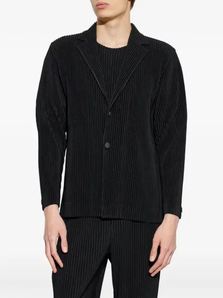 Яке Homme Plissé Issey Miyake с ревер черно