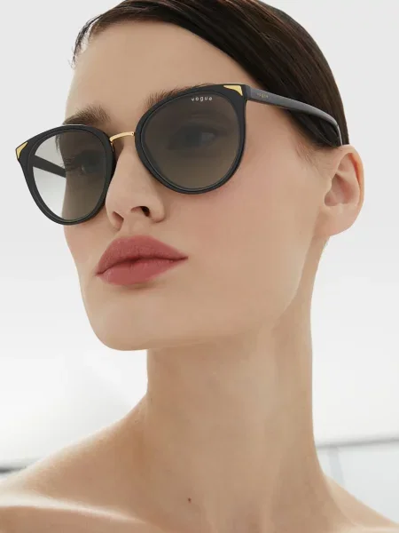Vogue Okulary Przeciwsłoneczne schwarz czarne