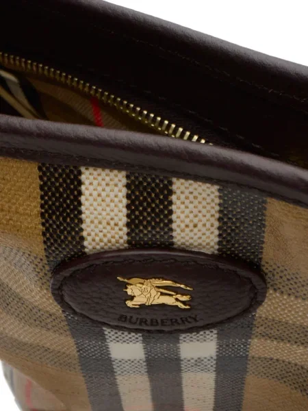 Geantă Burberry în carouri