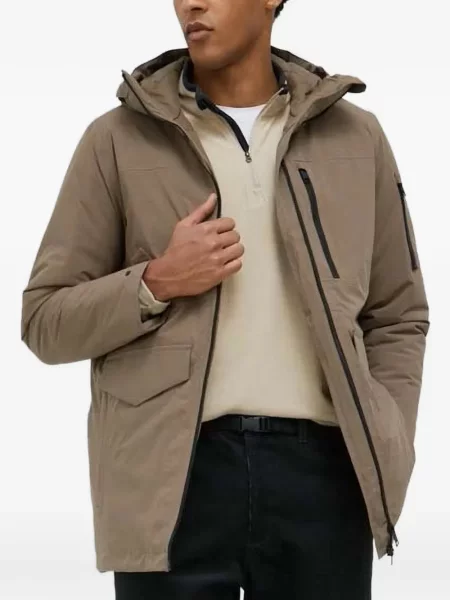 Geacă Jack Wolfskin cu glugă maro