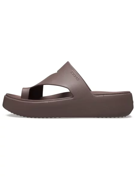 Crocs Sandále hnedá