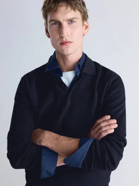 Sweter polo comfort stretch Mężczyzna L MANGO MAN granatowy
