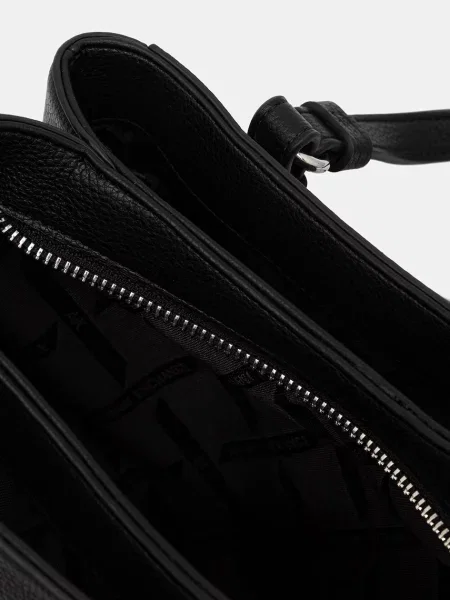 Armani Exchange Táska fekete