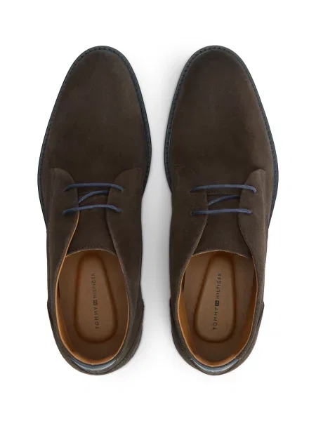 Tommy Hilfiger Šnurovacia obuv Corporate Dressy Suede Lace Boot hnedá