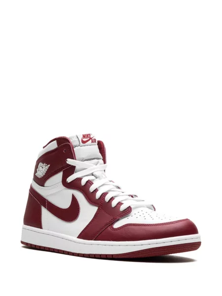 Retro stiliaus sportbačiai Jordan Air Jordan 1 raudona