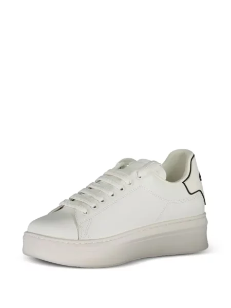 Fűzős csipkés sneaker Gaelle fehér