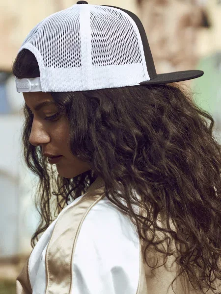 Klasična kapa s šiltom Flexfit bela